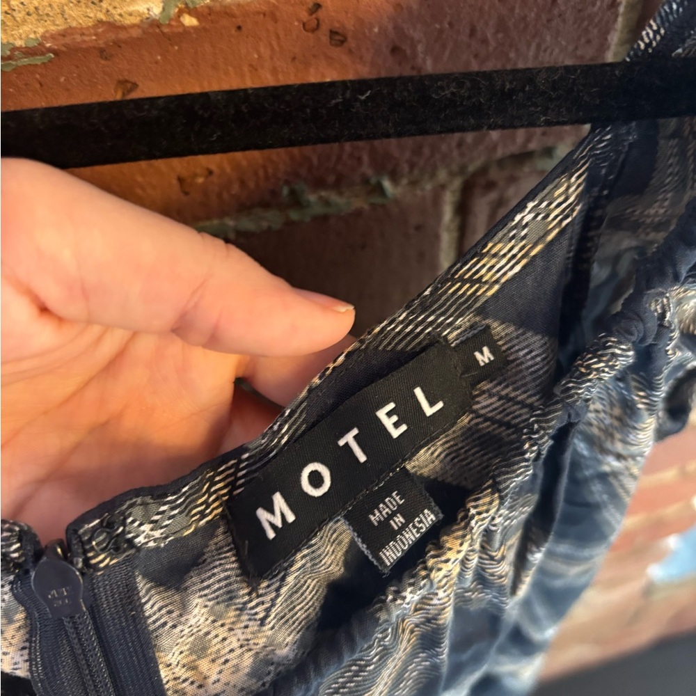 Motel Rocks Black Plaid Puff-Sleeve Mini Dress - Picture 3 of 6